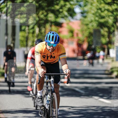 09.08.2026 - GEWOBA Citytriathlon Bremen Michael Burmester http://msf.ph/oto/9949505 09.08.2026 12:51:39 Radfahren 560, 562, 595, 668, 756, 787, 877, 880, 909, 914, 1110, 1143, 1155 meine-sportfotos.de