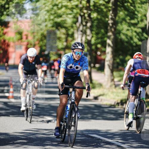 09.08.2026 - GEWOBA Citytriathlon Bremen Michael Burmester http://msf.ph/oto/9949521 09.08.2026 12:51:57 Radfahren 545, 582, 615, 820, 867, 990, 1013 meine-sportfotos.de