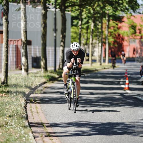 09.08.2026 - GEWOBA Citytriathlon Bremen Michael Burmester http://msf.ph/oto/9949527 09.08.2026 12:52:00 Radfahren 545, 582, 615, 717, 820, 867, 990, 1013 meine-sportfotos.de