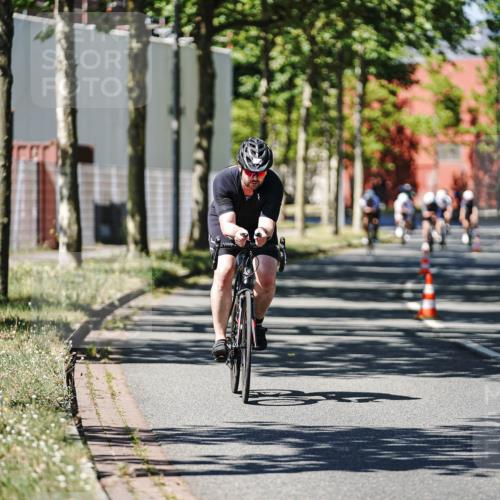 09.08.2026 - GEWOBA Citytriathlon Bremen Michael Burmester http://msf.ph/oto/9949531 09.08.2026 12:52:07 Radfahren 545, 582, 615, 717, 820, 867, 990, 1130 meine-sportfotos.de