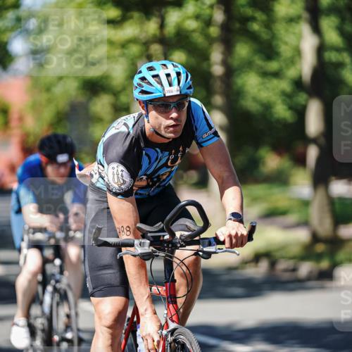 09.08.2026 - GEWOBA Citytriathlon Bremen Michael Burmester http://msf.ph/oto/9949559 09.08.2026 12:54:11 Radfahren 552, 566, 572, 577, 728, 758, 788, 790, 792, 804, 846, 861, 895, 939, 981, 1006, 1101, 1119, 1124, 1138 meine-sportfotos.de