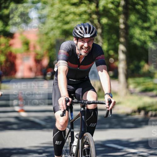09.08.2026 - GEWOBA Citytriathlon Bremen Michael Burmester http://msf.ph/oto/9949562 09.08.2026 12:54:12 Radfahren 552, 566, 577, 728, 788, 790, 792, 804, 846, 861, 895, 939, 981, 1006, 1101, 1119, 1124, 1138 meine-sportfotos.de