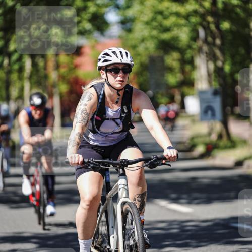 09.08.2026 - GEWOBA Citytriathlon Bremen Michael Burmester http://msf.ph/oto/9949563 09.08.2026 12:54:12 Radfahren 552, 566, 577, 728, 788, 790, 792, 804, 846, 861, 895, 939, 981, 1006, 1101, 1119, 1124, 1138 meine-sportfotos.de