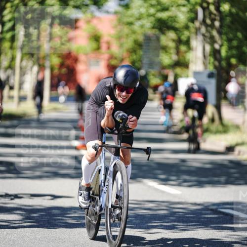 09.08.2026 - GEWOBA Citytriathlon Bremen Michael Burmester http://msf.ph/oto/9949570 09.08.2026 12:54:24 Radfahren 574, 577, 639, 781, 792, 812, 816, 861, 864, 895, 1006, 1127 meine-sportfotos.de