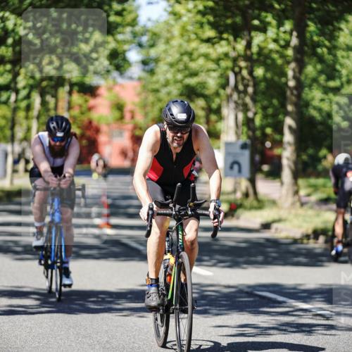 09.08.2026 - GEWOBA Citytriathlon Bremen Michael Burmester http://msf.ph/oto/9949579 09.08.2026 12:54:30 Radfahren 574, 577, 639, 781, 812, 816, 864, 1006, 1127, 1142 meine-sportfotos.de