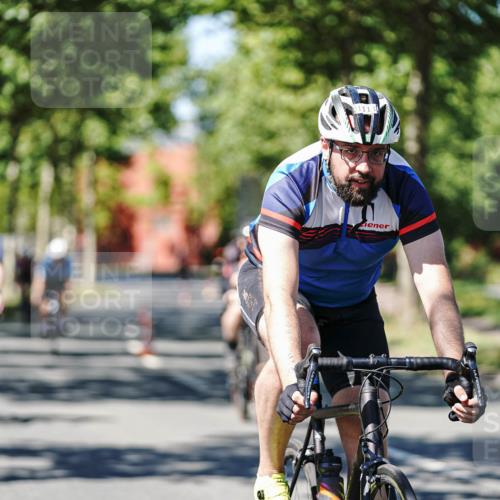 09.08.2026 - GEWOBA Citytriathlon Bremen Michael Burmester http://msf.ph/oto/9949589 09.08.2026 12:54:42 Radfahren 541, 596, 623, 695, 733, 744, 812, 816, 935, 1118, 1142 meine-sportfotos.de