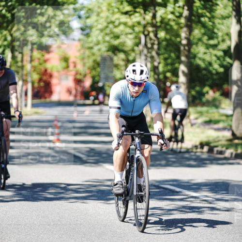 09.08.2026 - GEWOBA Citytriathlon Bremen Michael Burmester http://msf.ph/oto/9949594 09.08.2026 12:54:44 Radfahren 541, 596, 623, 695, 733, 744, 935, 1118, 1142 meine-sportfotos.de