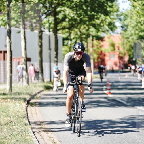 09.08.2026 - GEWOBA Citytriathlon Bremen Michael Burmester http://msf.ph/oto/9949603 09.08.2026 12:54:59 Radfahren 541, 568, 623, 695, 745, 839, 935 meine-sportfotos.de