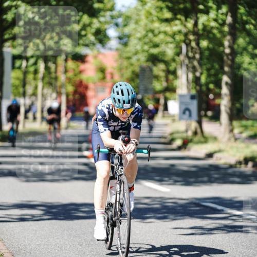 09.08.2026 - GEWOBA Citytriathlon Bremen Michael Burmester http://msf.ph/oto/9949609 09.08.2026 12:55:02 Radfahren 565, 568, 745, 839, 911 meine-sportfotos.de