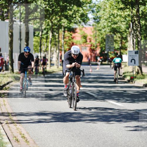 09.08.2026 - GEWOBA Citytriathlon Bremen Michael Burmester http://msf.ph/oto/9949612 09.08.2026 12:55:04 Radfahren 565, 568, 743, 745, 839, 911, 970 meine-sportfotos.de