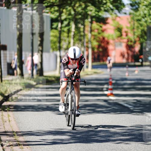 09.08.2026 - GEWOBA Citytriathlon Bremen Michael Burmester http://msf.ph/oto/9949622 09.08.2026 12:55:14 Radfahren 565, 568, 705, 743, 745, 789, 911, 930, 970 meine-sportfotos.de