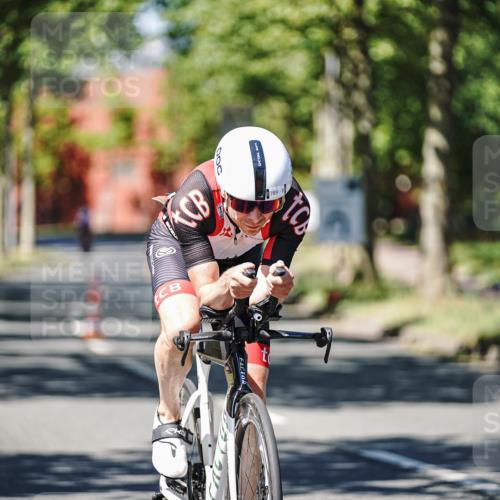 09.08.2026 - GEWOBA Citytriathlon Bremen Michael Burmester http://msf.ph/oto/9949623 09.08.2026 12:55:15 Radfahren 565, 568, 705, 743, 745, 789, 911, 930, 970 meine-sportfotos.de
