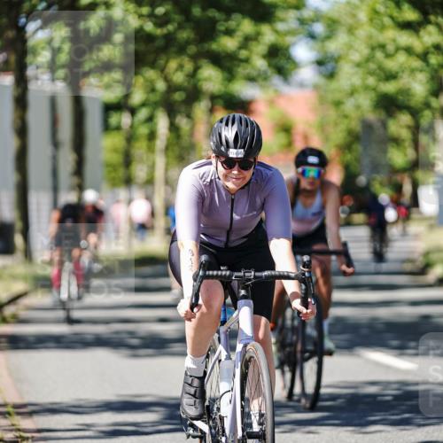 09.08.2026 - GEWOBA Citytriathlon Bremen Michael Burmester http://msf.ph/oto/9949641 09.08.2026 12:55:33 Radfahren 653, 675, 694, 872, 918, 930, 938, 948, 960, 1111, 1131, 1147 meine-sportfotos.de