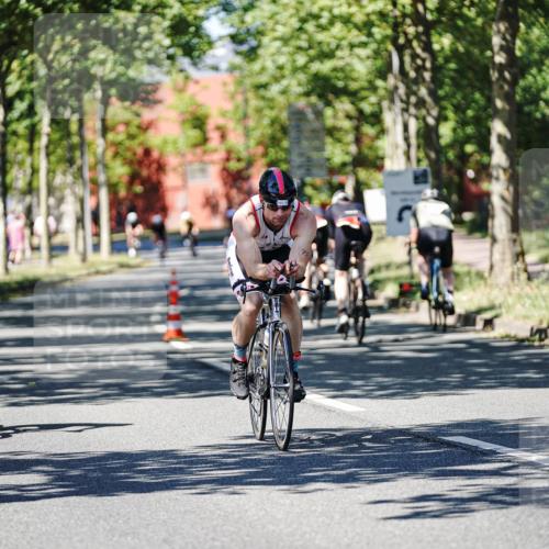 09.08.2026 - GEWOBA Citytriathlon Bremen Michael Burmester http://msf.ph/oto/9949656 09.08.2026 12:55:46 Radfahren 653, 675, 694, 783, 872, 938, 948, 1146 meine-sportfotos.de