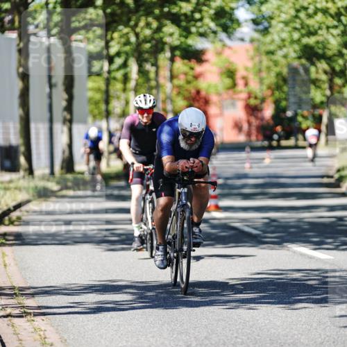 09.08.2026 - GEWOBA Citytriathlon Bremen Michael Burmester http://msf.ph/oto/9949670 09.08.2026 12:56:05 Radfahren 564, 612, 667, 763, 780, 810, 819, 897, 1005, 1126, 1156 meine-sportfotos.de