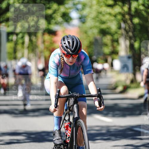 09.08.2026 - GEWOBA Citytriathlon Bremen Michael Burmester http://msf.ph/oto/9949691 09.08.2026 12:56:21 Radfahren 664, 671, 673, 759, 780, 912, 1017, 1126 meine-sportfotos.de