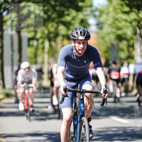 09.08.2026 - GEWOBA Citytriathlon Bremen Michael Burmester http://msf.ph/oto/9949694 09.08.2026 12:56:23 Radfahren 664, 671, 673, 759, 912, 1017, 1113, 1126 meine-sportfotos.de