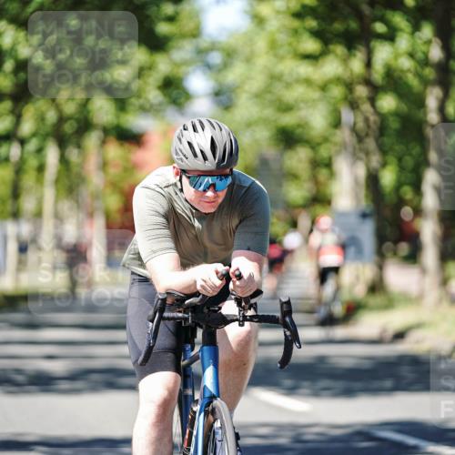 09.08.2026 - GEWOBA Citytriathlon Bremen Michael Burmester http://msf.ph/oto/9949704 09.08.2026 12:56:30 Radfahren 671, 727, 759, 774, 848, 871, 902, 912, 1017, 1113 meine-sportfotos.de