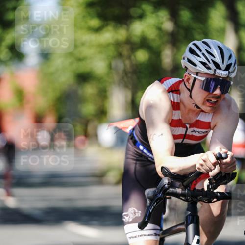 09.08.2026 - GEWOBA Citytriathlon Bremen Michael Burmester http://msf.ph/oto/9949726 09.08.2026 12:56:57 Radfahren 601, 620, 637, 696, 740, 767, 896, 1012 meine-sportfotos.de