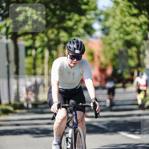 09.08.2026 - GEWOBA Citytriathlon Bremen Michael Burmester http://msf.ph/oto/9949728 09.08.2026 12:56:59 Radfahren 601, 620, 637, 696, 740, 766, 767, 844, 896, 1012, 1109 meine-sportfotos.de
