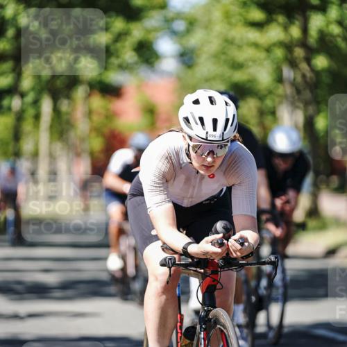 09.08.2026 - GEWOBA Citytriathlon Bremen Michael Burmester http://msf.ph/oto/9949732 09.08.2026 12:57:04 Radfahren 601, 620, 637, 696, 740, 766, 767, 844, 896, 972, 1012, 1109 meine-sportfotos.de