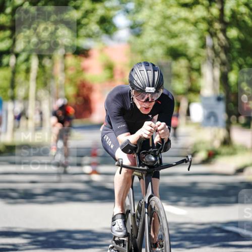 09.08.2026 - GEWOBA Citytriathlon Bremen Michael Burmester http://msf.ph/oto/9949756 09.08.2026 12:57:26 Radfahren 586, 603, 701, 702, 806, 834, 838, 858, 886, 982 meine-sportfotos.de