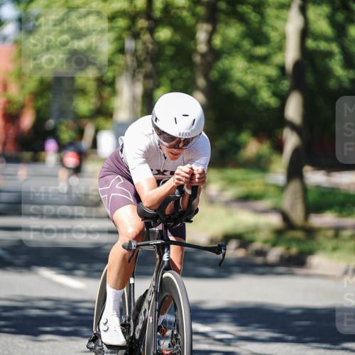 09.08.2026 - GEWOBA Citytriathlon Bremen Michael Burmester http://msf.ph/oto/9949767 09.08.2026 12:57:37 Radfahren 603, 627, 701, 702, 834, 858, 888, 982, 1153 meine-sportfotos.de