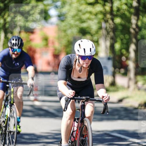 09.08.2026 - GEWOBA Citytriathlon Bremen Michael Burmester http://msf.ph/oto/9949802 09.08.2026 12:58:04 Radfahren 548, 578, 602, 625, 711, 718, 809, 919, 931, 943, 954, 976, 998, 1003, 1121, 1154 meine-sportfotos.de