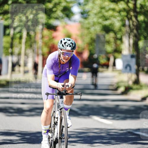 09.08.2026 - GEWOBA Citytriathlon Bremen Michael Burmester http://msf.ph/oto/9949813 09.08.2026 12:58:11 Radfahren 548, 578, 602, 625, 651, 718, 798, 931, 943, 976, 1003, 1121, 1154 meine-sportfotos.de