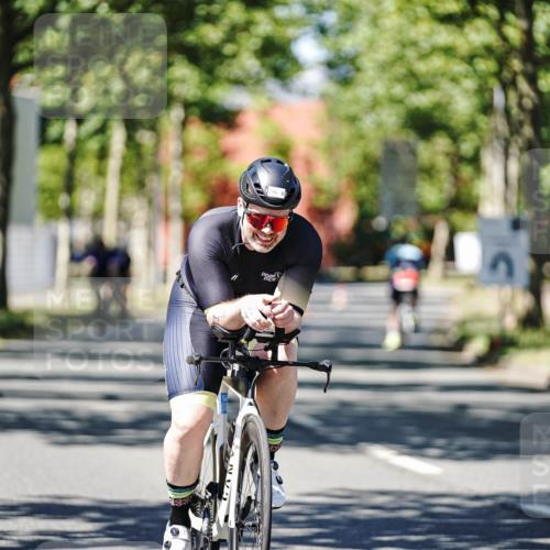 09.08.2026 - GEWOBA Citytriathlon Bremen Michael Burmester http://msf.ph/oto/9949825 09.08.2026 12:58:26 Radfahren 651, 796, 798, 876, 968 meine-sportfotos.de