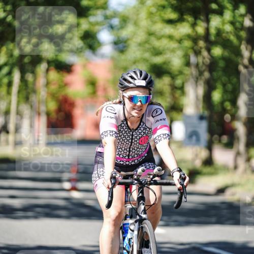 09.08.2026 - GEWOBA Citytriathlon Bremen Michael Burmester http://msf.ph/oto/9949834 09.08.2026 12:58:34 Radfahren 796, 876, 953, 968, 1132 meine-sportfotos.de