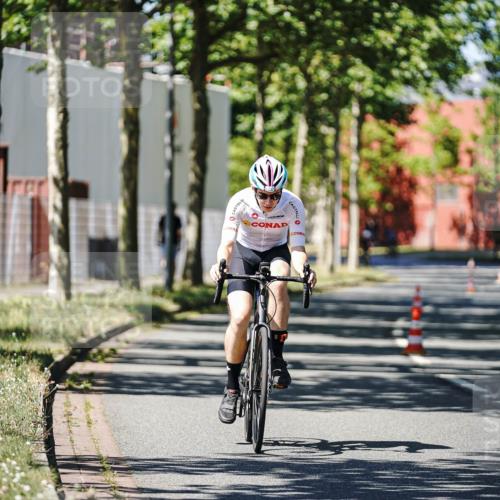 09.08.2026 - GEWOBA Citytriathlon Bremen Michael Burmester http://msf.ph/oto/9949836 09.08.2026 12:58:36 Radfahren 796, 876, 953, 968, 1132 meine-sportfotos.de