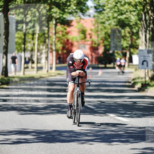 09.08.2026 - GEWOBA Citytriathlon Bremen Michael Burmester http://msf.ph/oto/9949840 09.08.2026 12:58:47 Radfahren 953, 1132 meine-sportfotos.de