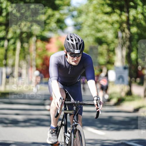 09.08.2026 - GEWOBA Citytriathlon Bremen Michael Burmester http://msf.ph/oto/9949853 09.08.2026 12:59:11 Radfahren 588, 656, 672, 732, 1115 meine-sportfotos.de