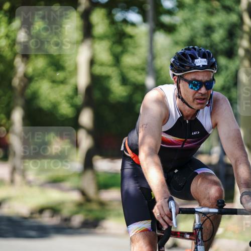 09.08.2026 - GEWOBA Citytriathlon Bremen Michael Burmester http://msf.ph/oto/9949871 09.08.2026 12:59:42 Radfahren 658, 712, 800, 817, 923, 951, 956 meine-sportfotos.de