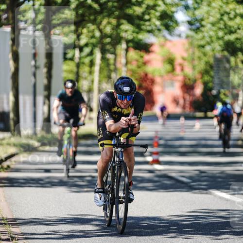 09.08.2026 - GEWOBA Citytriathlon Bremen Michael Burmester http://msf.ph/oto/9949893 09.08.2026 12:59:57 Radfahren 543, 771, 800, 849, 923, 942, 951, 956, 1159 meine-sportfotos.de