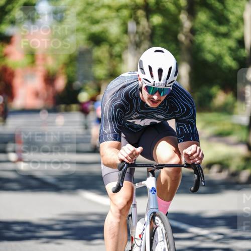 09.08.2026 - GEWOBA Citytriathlon Bremen Michael Burmester http://msf.ph/oto/9949904 09.08.2026 13:00:13 Radfahren 660, 674, 753, 849, 1128 meine-sportfotos.de
