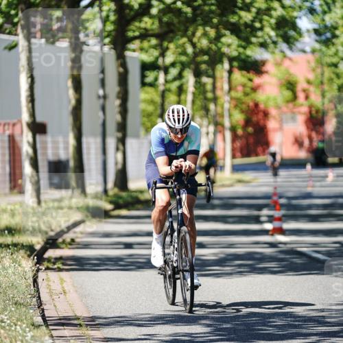 09.08.2026 - GEWOBA Citytriathlon Bremen Michael Burmester http://msf.ph/oto/9949906 09.08.2026 13:00:15 Radfahren 660, 661, 674, 753, 849, 1128 meine-sportfotos.de