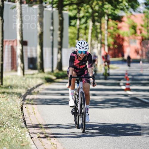09.08.2026 - GEWOBA Citytriathlon Bremen Michael Burmester http://msf.ph/oto/9949937 09.08.2026 13:00:43 Radfahren 621, 633, 649, 700, 720, 870, 915, 933, 940, 989, 1004, 1104, 1107, 1123 meine-sportfotos.de