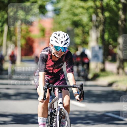 09.08.2026 - GEWOBA Citytriathlon Bremen Michael Burmester http://msf.ph/oto/9949940 09.08.2026 13:00:43 Radfahren 621, 633, 649, 700, 720, 870, 915, 933, 940, 989, 1004, 1104, 1107, 1123 meine-sportfotos.de