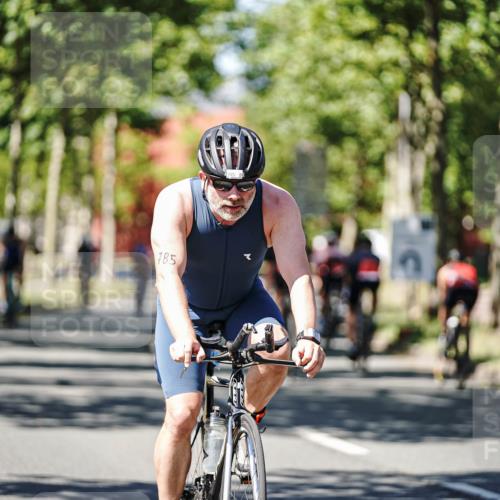 09.08.2026 - GEWOBA Citytriathlon Bremen Michael Burmester http://msf.ph/oto/9949961 09.08.2026 13:01:04 Radfahren 558, 643, 644, 782, 785, 843, 944 meine-sportfotos.de
