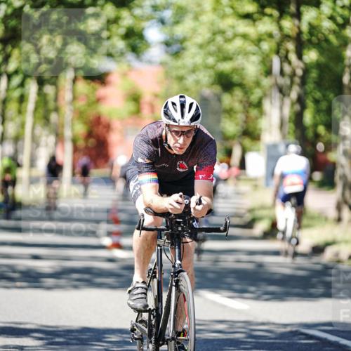 09.08.2026 - GEWOBA Citytriathlon Bremen Michael Burmester http://msf.ph/oto/9949973 09.08.2026 13:01:14 Radfahren 551, 556, 558, 643, 644, 782, 785, 797, 801, 843, 854, 1140 meine-sportfotos.de