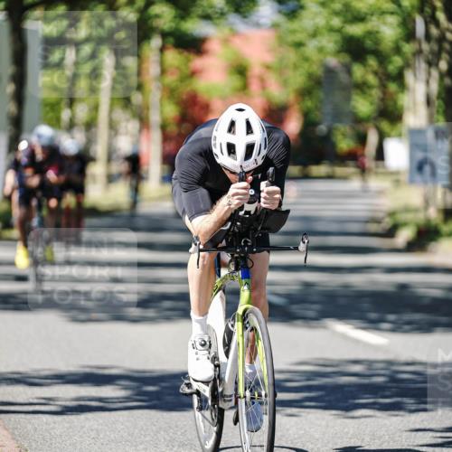09.08.2026 - GEWOBA Citytriathlon Bremen Michael Burmester http://msf.ph/oto/9949990 09.08.2026 13:01:36 Radfahren 587, 631, 666, 669, 690, 775, 859, 862, 878, 991, 1014, 1120 meine-sportfotos.de