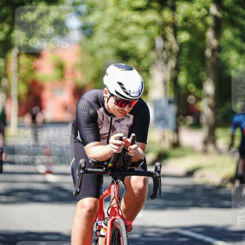 09.08.2026 - GEWOBA Citytriathlon Bremen Michael Burmester http://msf.ph/oto/9949994 09.08.2026 13:01:38 Radfahren 587, 631, 669, 690, 729, 746, 775, 859, 862, 878, 991, 1014, 1120 meine-sportfotos.de