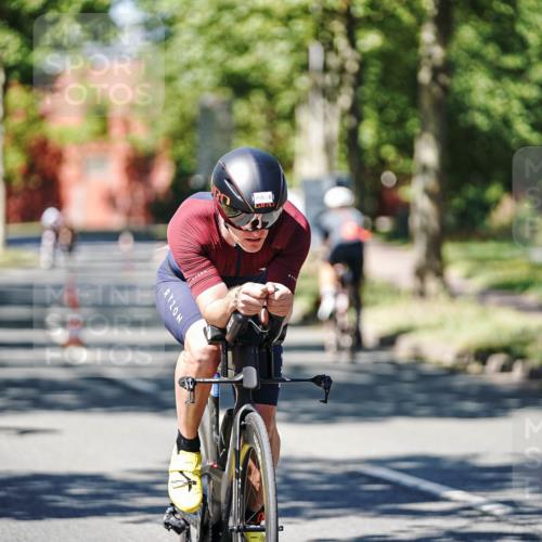 09.08.2026 - GEWOBA Citytriathlon Bremen Michael Burmester http://msf.ph/oto/9949998 09.08.2026 13:01:41 Radfahren 587, 631, 669, 690, 729, 746, 775, 831, 859, 862, 991, 1014, 1120 meine-sportfotos.de
