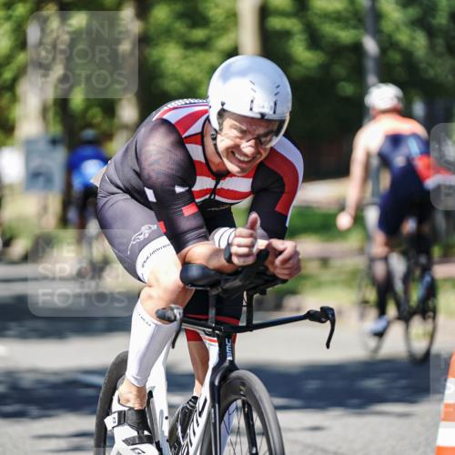 09.08.2026 - GEWOBA Citytriathlon Bremen Michael Burmester http://msf.ph/oto/9950016 09.08.2026 13:01:50 Radfahren 587, 631, 690, 729, 746, 764, 775, 813, 831, 889, 1014, 1120, 1125 meine-sportfotos.de