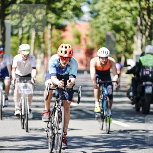 09.08.2026 - GEWOBA Citytriathlon Bremen Michael Burmester http://msf.ph/oto/9950030 09.08.2026 13:02:02 Radfahren 546, 610, 629, 731, 764, 813, 887, 889, 957, 1125 meine-sportfotos.de