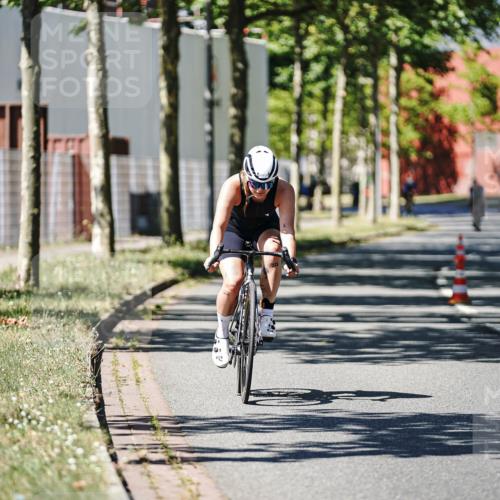 09.08.2026 - GEWOBA Citytriathlon Bremen Michael Burmester http://msf.ph/oto/9950043 09.08.2026 13:02:13 Radfahren 546, 629, 887, 890, 957 meine-sportfotos.de