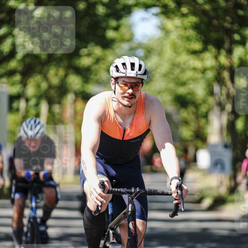 09.08.2026 - GEWOBA Citytriathlon Bremen Michael Burmester http://msf.ph/oto/9950078 09.08.2026 13:02:39 Radfahren 607, 614, 632, 654, 691, 723, 791, 873, 966, 1007, 1020 meine-sportfotos.de