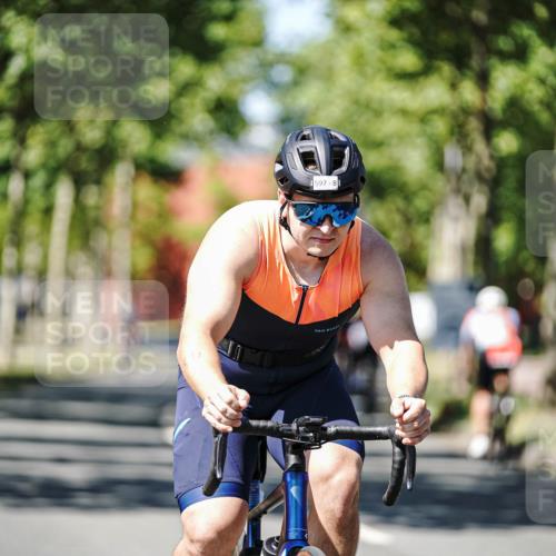 09.08.2026 - GEWOBA Citytriathlon Bremen Michael Burmester http://msf.ph/oto/9950098 09.08.2026 13:02:52 Radfahren 549, 597, 654, 681, 1105 meine-sportfotos.de